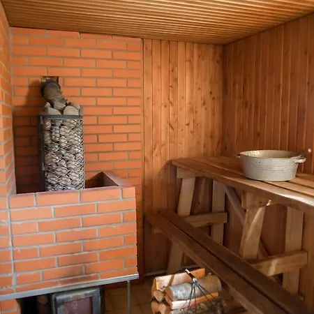 Üdülőpark Center *